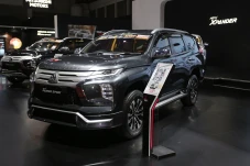 Kado Tutup Tahun, Mitsubishi...