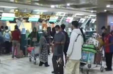 Bandara Sulhas Makassar:...