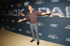 Dwayne Johnson Pastikan...