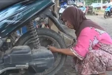 Kisah Ibu Perkasa dari...