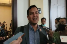 Nilai Demokrasi Lebih...