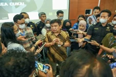 Marak Penipuan Mencatut...