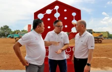 Telkom Bangun Data Center...