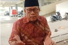 Mafia Tambang Marak,...