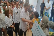 Pemerintah Siapkan KUR...