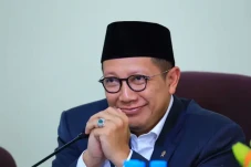 Perpanjang STNK di Hari...