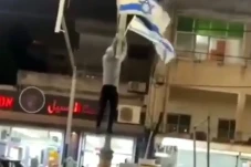Kebanyakan Orang Israel...