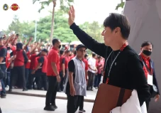 Indonesia Bantai Brunei...