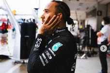 Lewis Hamilton Berambisi...