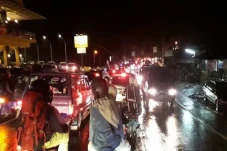Liburan Nataru: Malam...