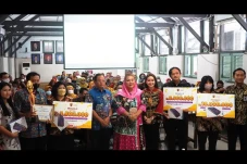 Guru SMPN 5 Sri Mulyani...
