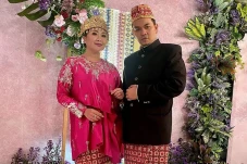 Indra Bekti Alami Pendarahan...
