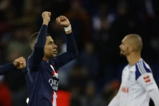Kylian Mbappe Girang...