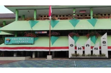 Profil SMA Negeri 8...