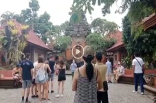 Jelang Liburan Akhir...