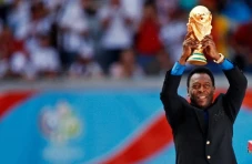 Ini Alasan Pele Tidak...