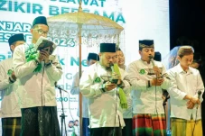 Gebyar Sholawat dan...