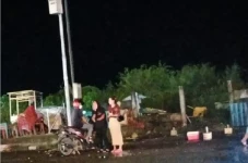 Puluhan Lapak Pedagang...