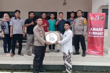 Binmas Polda Metro Gelar...