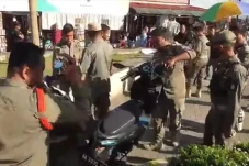 Kericuhan Pecah Jelang...