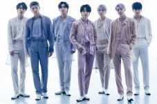 BTS Huni Posisi Kedua,...