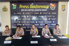 Polres Jakarta Barat...