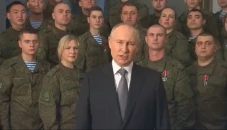 Kunjungi Markas Militer,...
