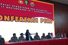 Anak Malika Berada di...