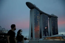 Ekonomi Singapura Anjlok...