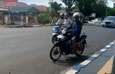 Geger! Pria Cabul Pamer...