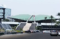 Anggota DPR Pertanyakan...