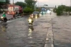 Banjir Semarang Mulai...