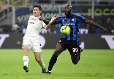 Hasil Inter Milan vs...