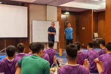 Jelang Semifinal Piala...
