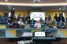 Dosen Senior Malaysia...
