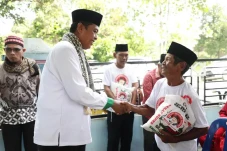 Bantu Masyarakat, Usbat...
