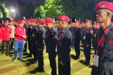 Satgas Cakra Buana Gembleng...