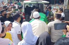 Polda Metro Jaya Buru...