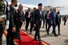 Anwar Ibrahim Tiba di...