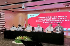 Dewas KPK Sidangkan...
