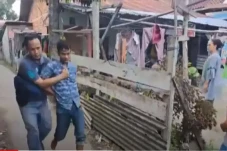 Bikin Malu Keluarga,...