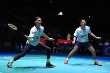 Fajar/Rian Lolos Rintangan...
