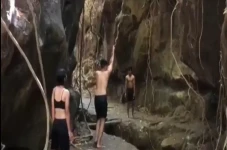 Menikmati Indahnya Wisata...