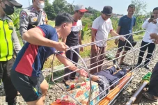 Hendak Berangkat Kerja,...