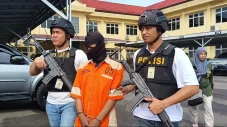 Kurir Sabu 4,3 Kg Ditangkap...