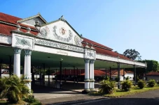 Tanah Sultan Ground...