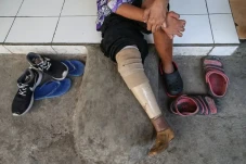 Bantuan Makanan Dikurangi,...