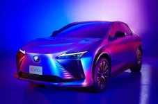 Lexus Siap Kenalkan...