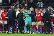 Rayakan Kemenangan Arsenal...
