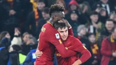 AS Roma Terkam Fiorentina,...